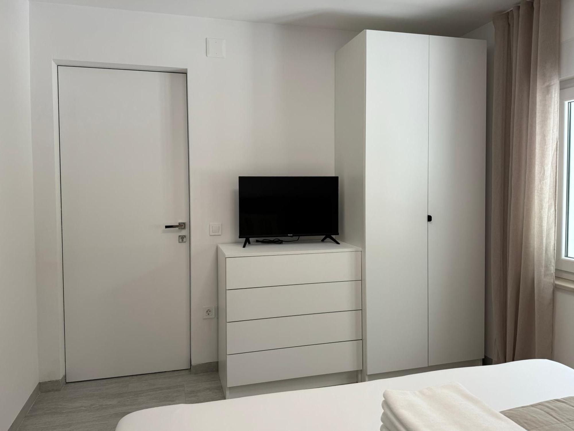 Apartments S&V Maslenica Eksteriør billede