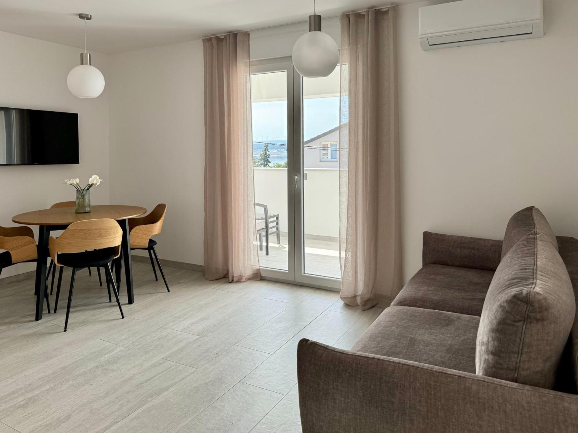 Apartments S&V Maslenica Eksteriør billede