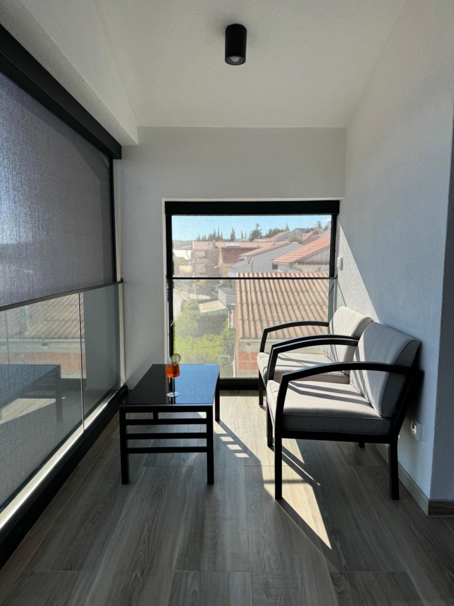 Apartments S&V Maslenica Eksteriør billede