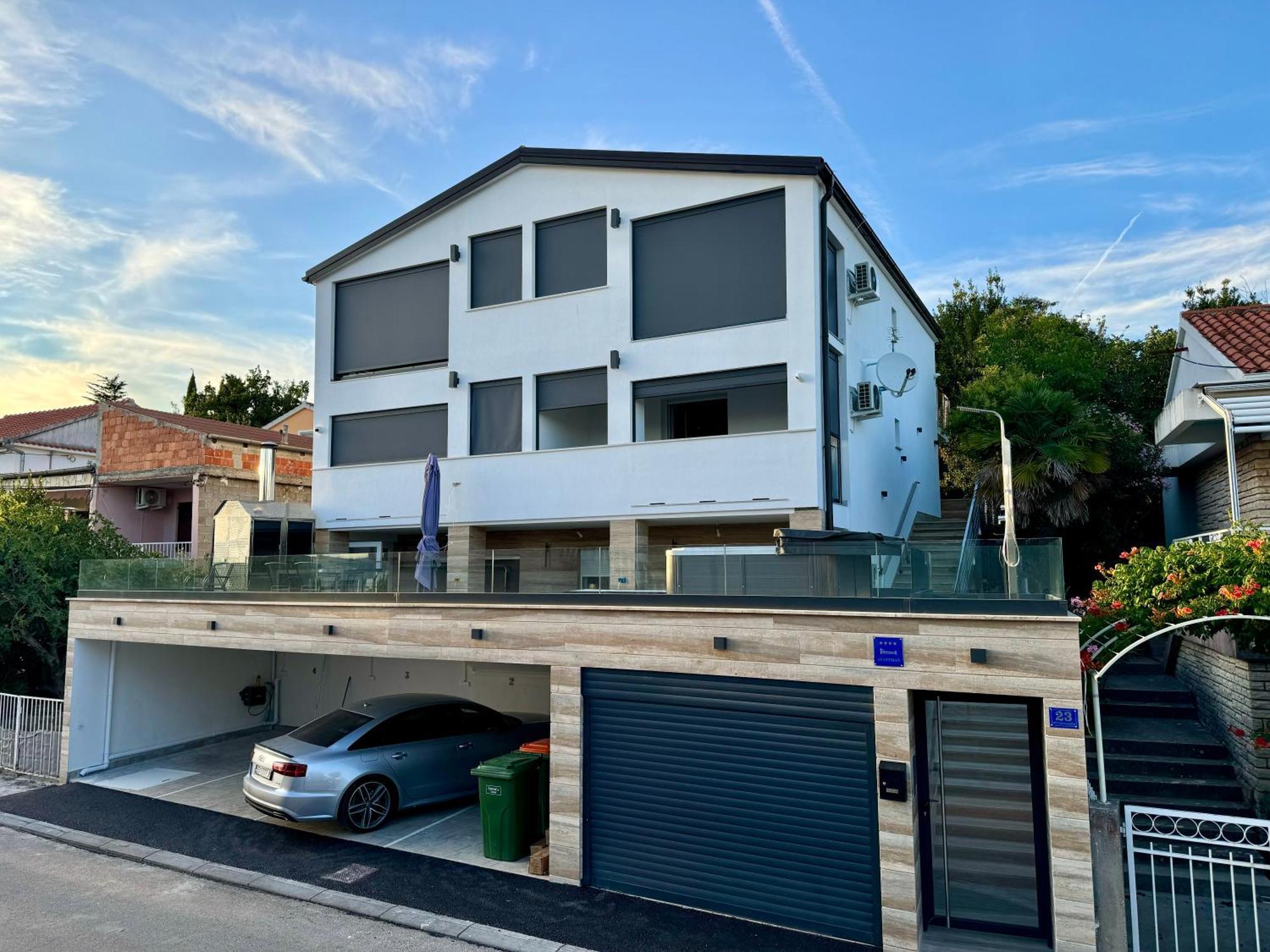 Apartments S&V Maslenica Eksteriør billede